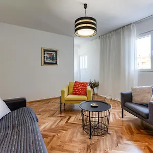  Apartament Colak